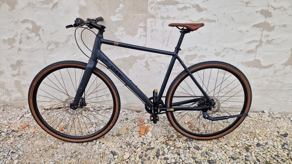 Rower Cube hyde race pasek Alfine 8 rozmiar M Schwalbe miejski trekkin