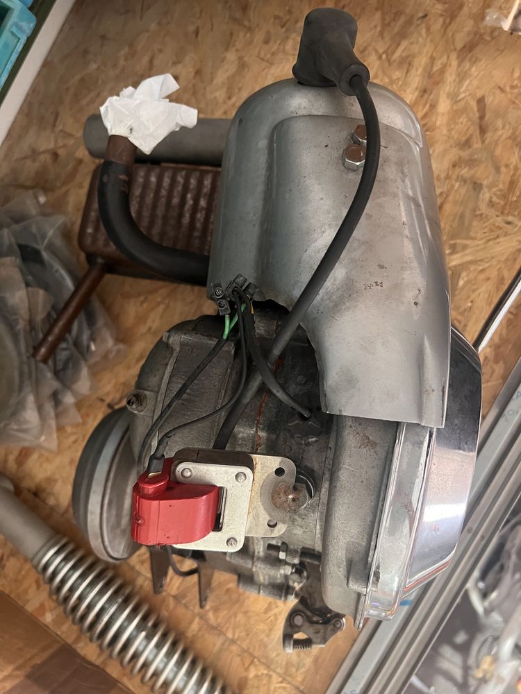 Vespa (MotoVespa) 125 U