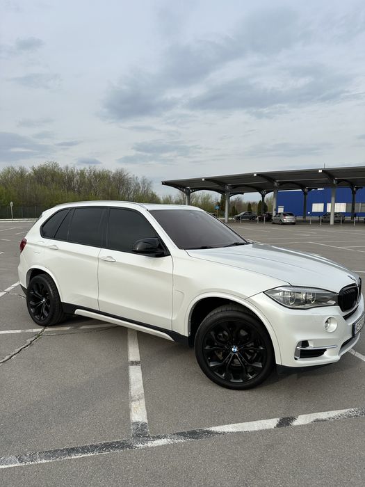 BMW X5 f15  3.0 306 л.с.