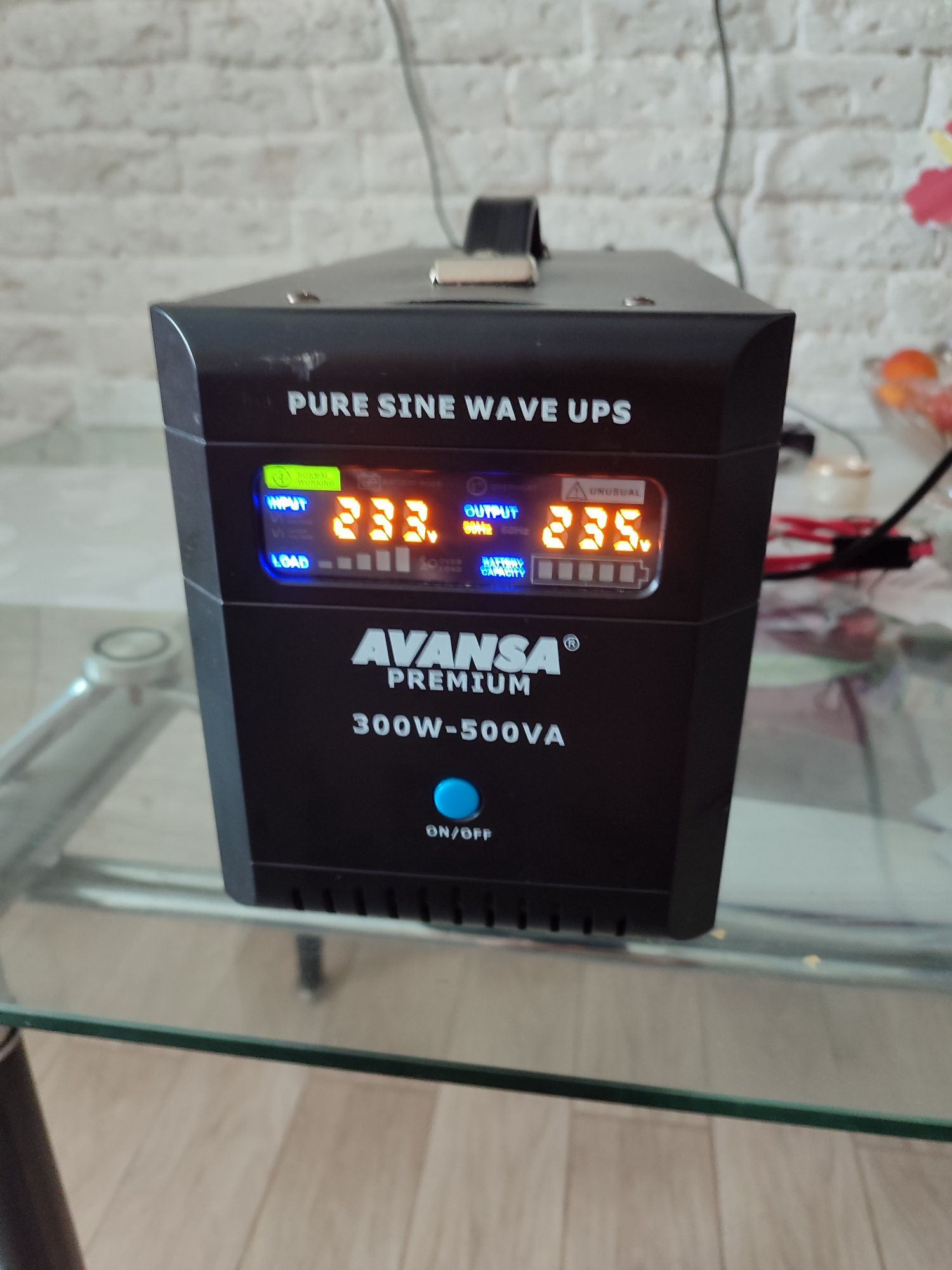Инвертор Avansa чистая синусоида 300/500wт