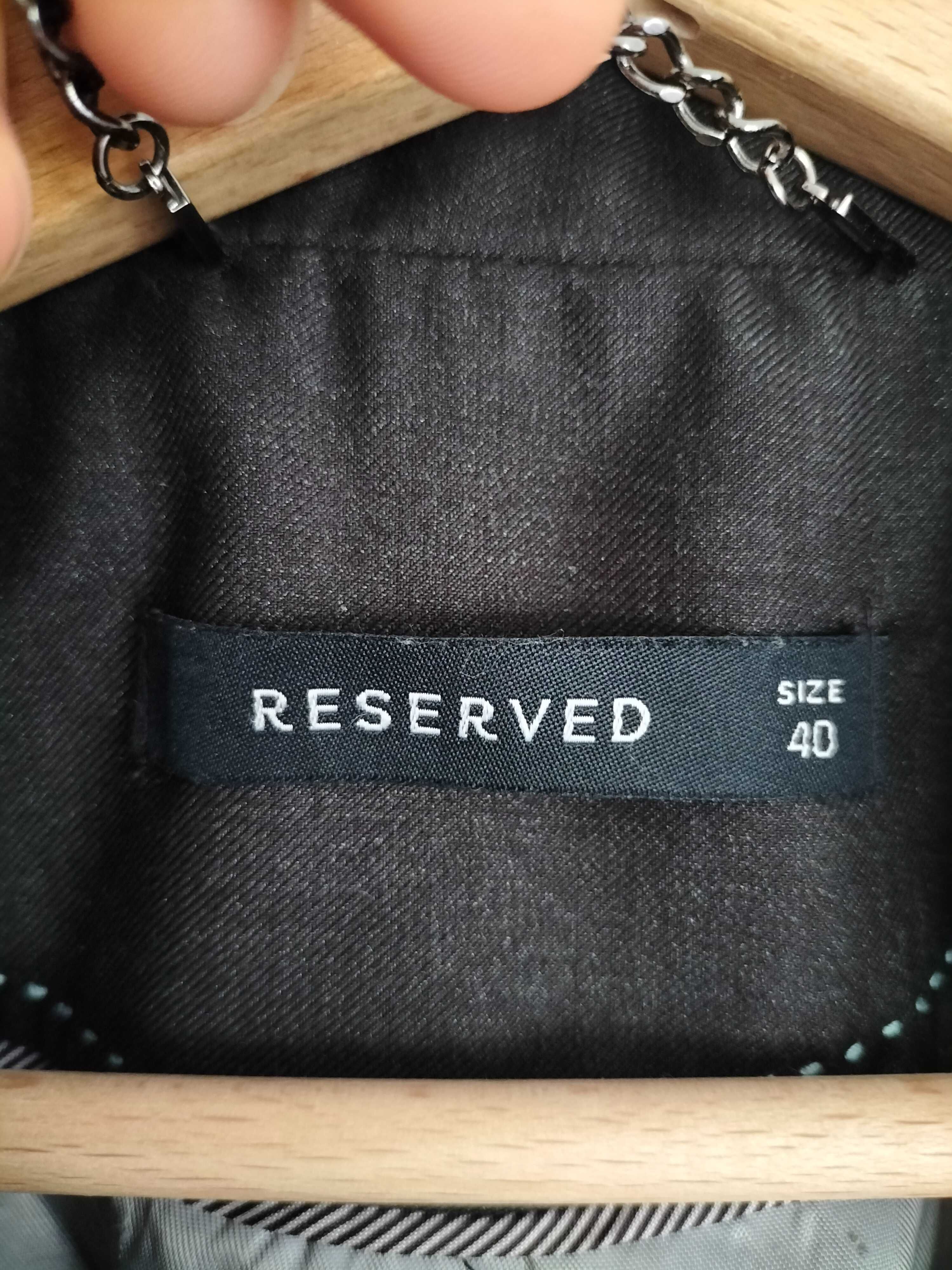 Żakiecik reserved 40