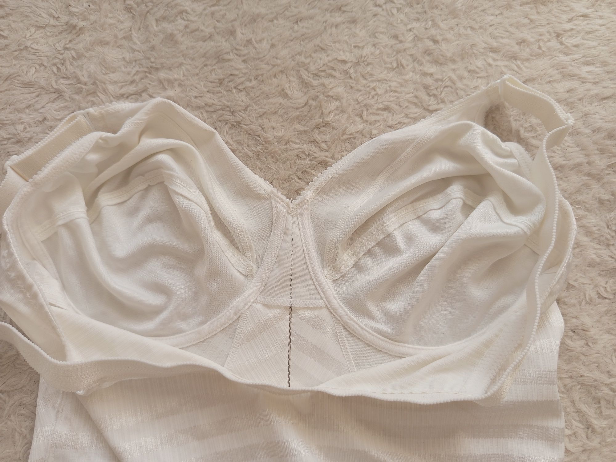 Wyszczuplające Body Felina 90D r.44/46