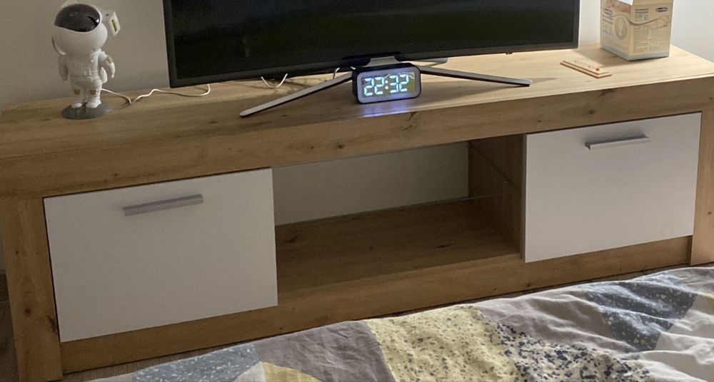 Тумба під телевізор