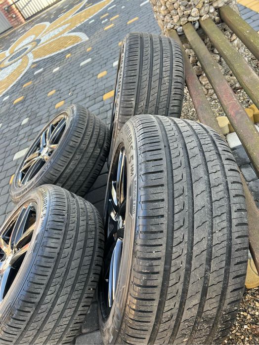 Продам комплект Volkswagen Touareg,Audi Q5,Q7