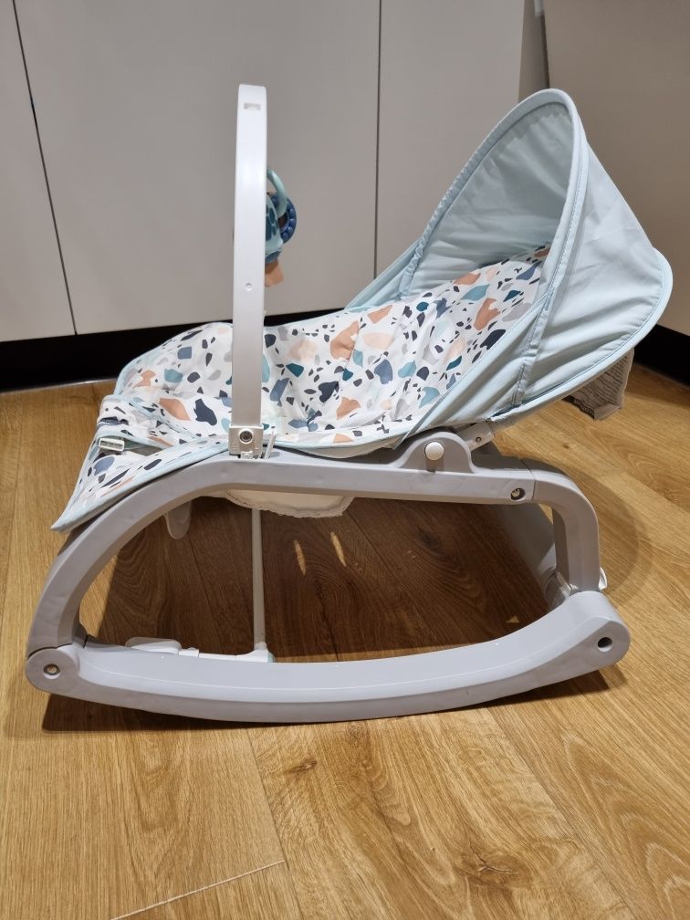 Bujaczek leżaczek firmy Fisher Price