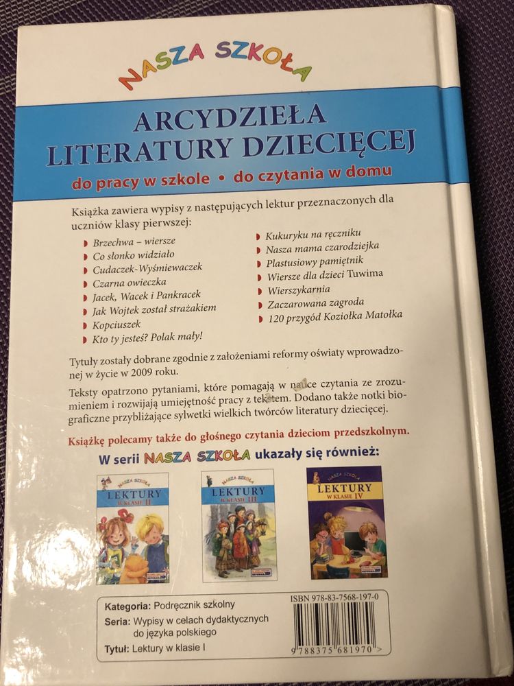 Książka lektury w klasie I