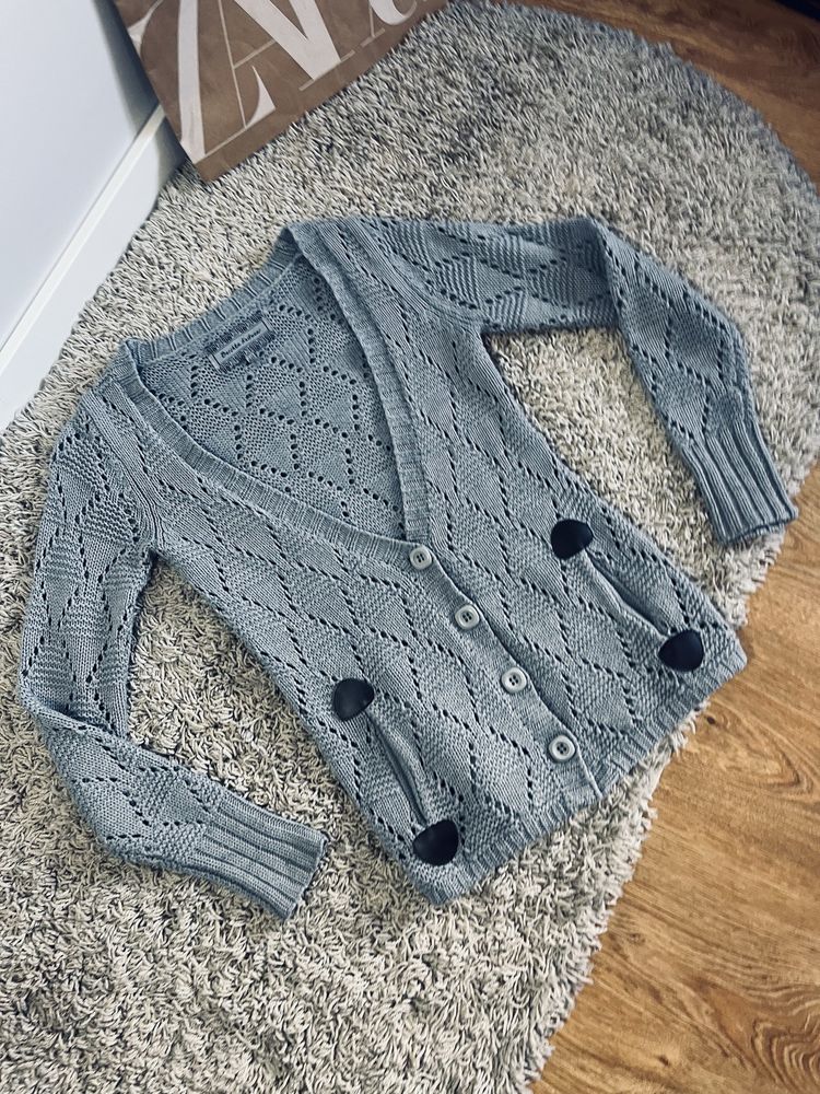 Kardigan szary na guziki damski bershka rozm S sweter szurowy