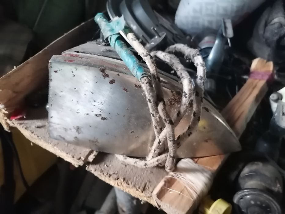 Продам старый утюг