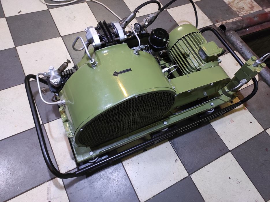 Домашняя заправка газом метан, компрессор 220атм