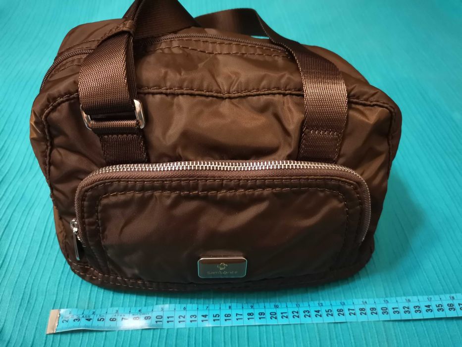 Mala Samsonite nova em Castanho