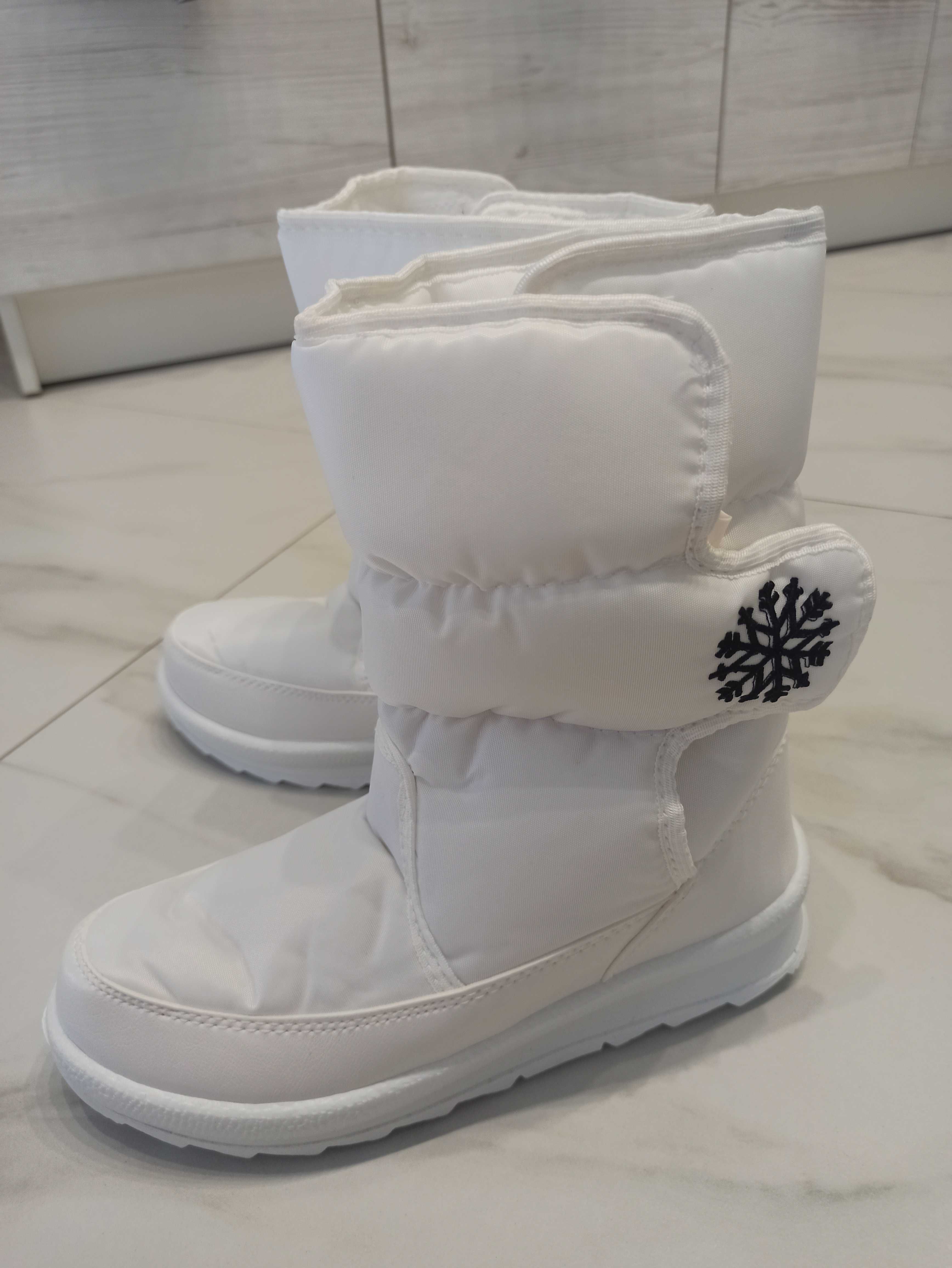 Зимові чоботи-дутіки