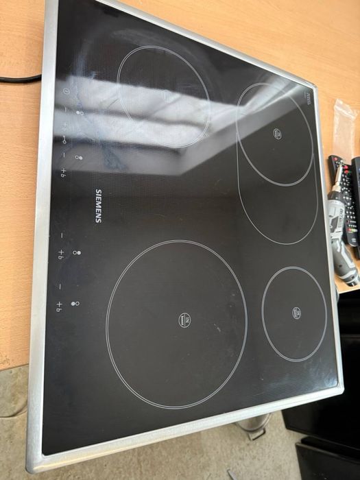 Варильна поверхня Siemens – індукційна