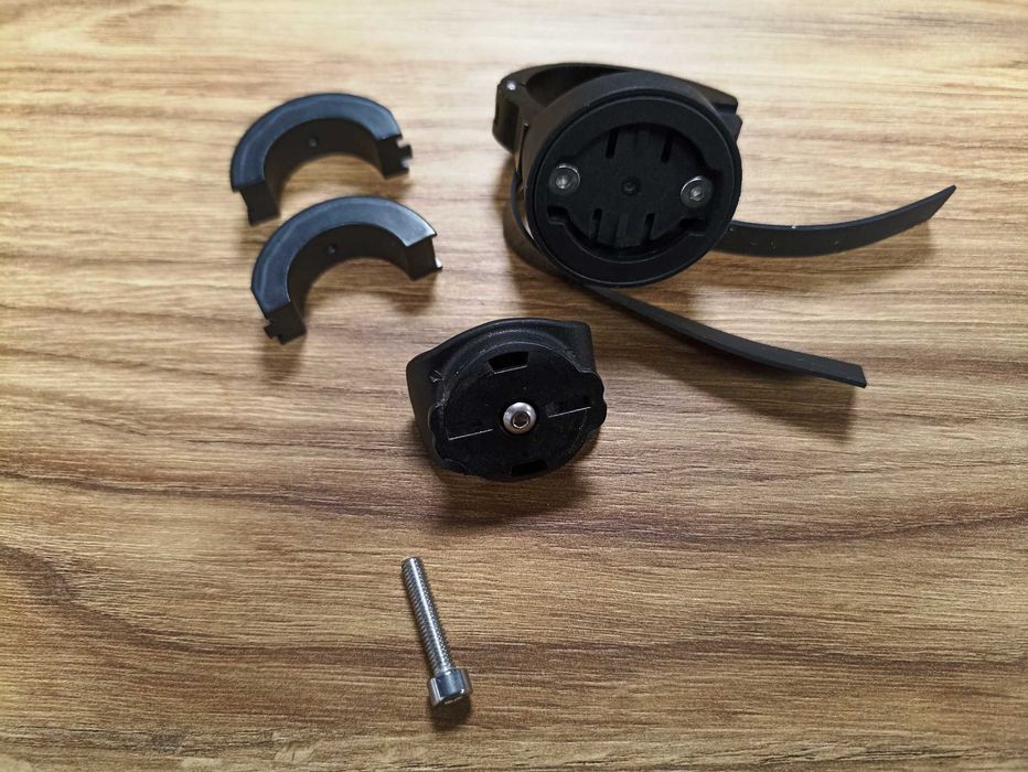 Przednia lampka rowerowa LED -  super jasna - 1000lm - ROCKBROS - NOWA