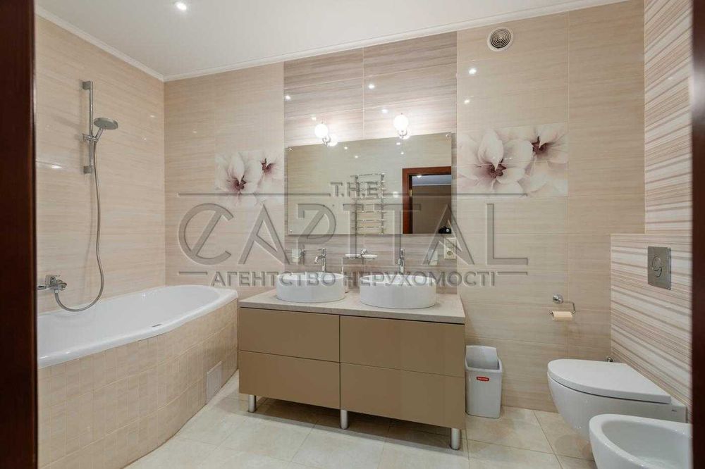 Чудовий триповерховий дуплекс 197м2 село Юрівка вул Горохівська