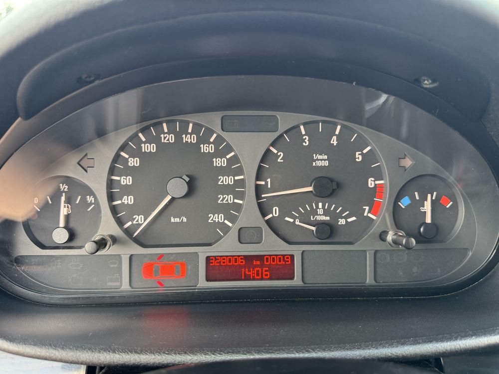 Продам БМВ Е46 м54б22