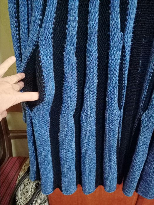 Продам кардиган вязаный.