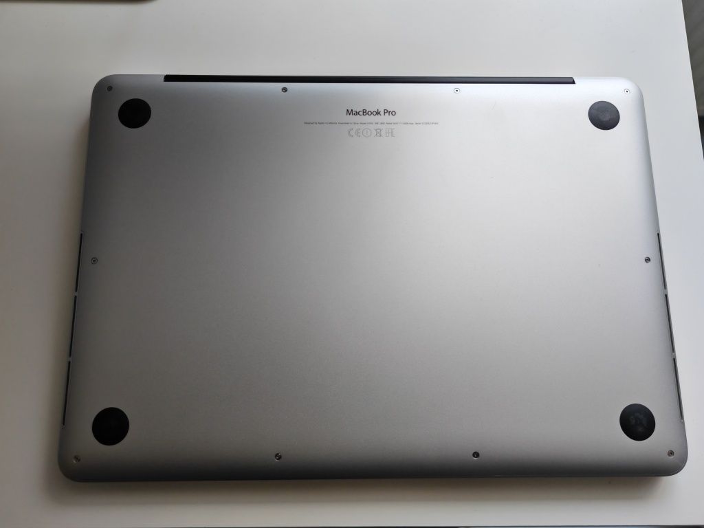 MacBook Pro 13 A1502 Retina jak nowy ideał cały fabryczny komplet