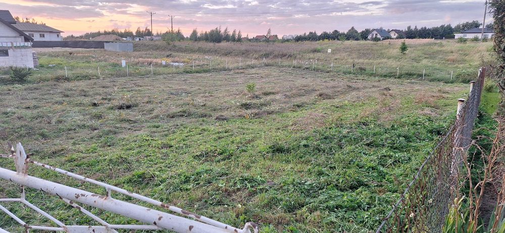 Ogrodzona działka z warunkami zabudowy 15,82 ara przy ul. Polnej.