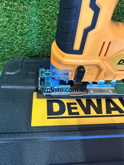 Акумуляторний лобзик DeWalt DCS331B (48V, 6AH). АКБ лобзик Деволт