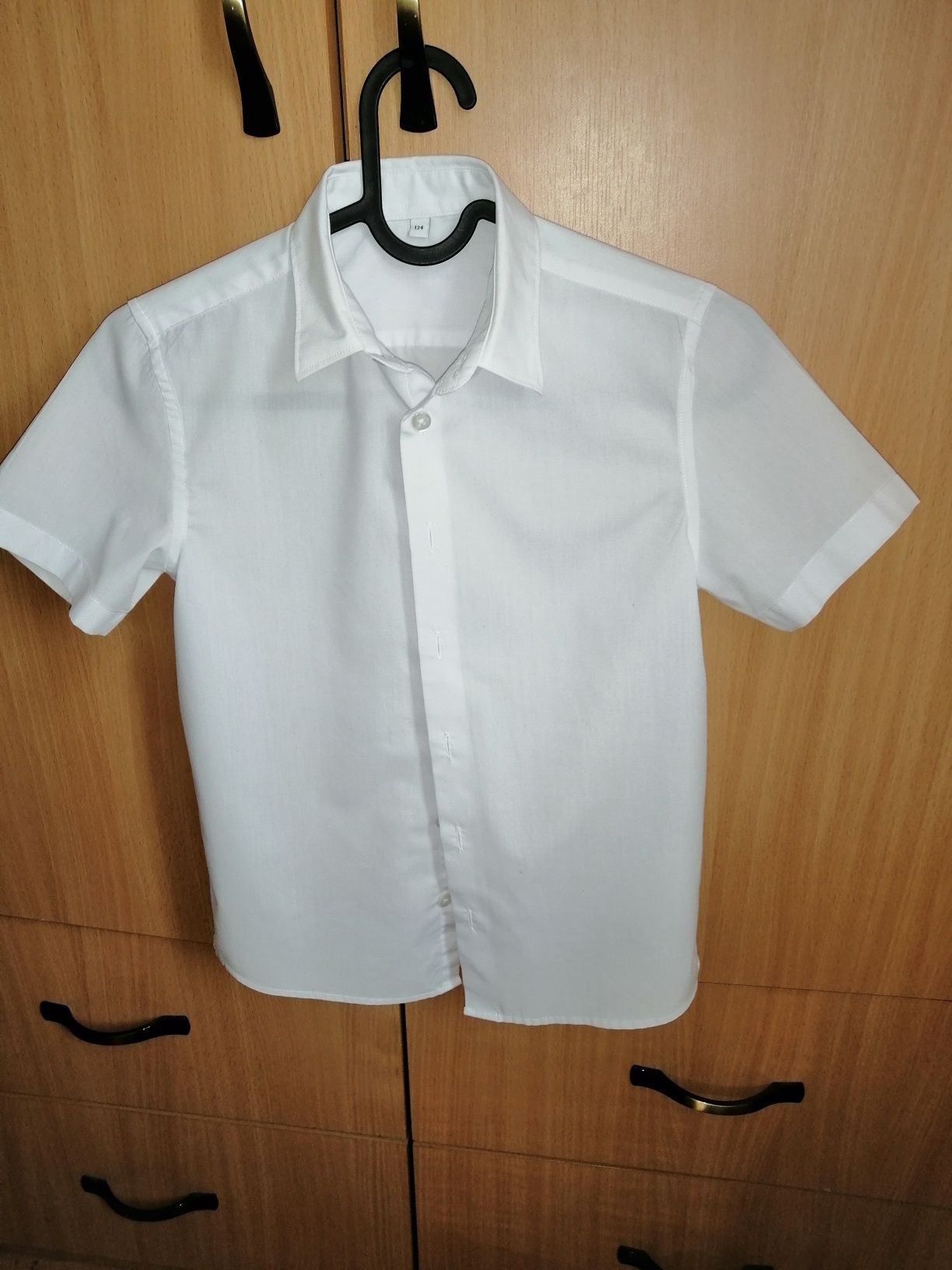 Biała koszula chłopięca 134