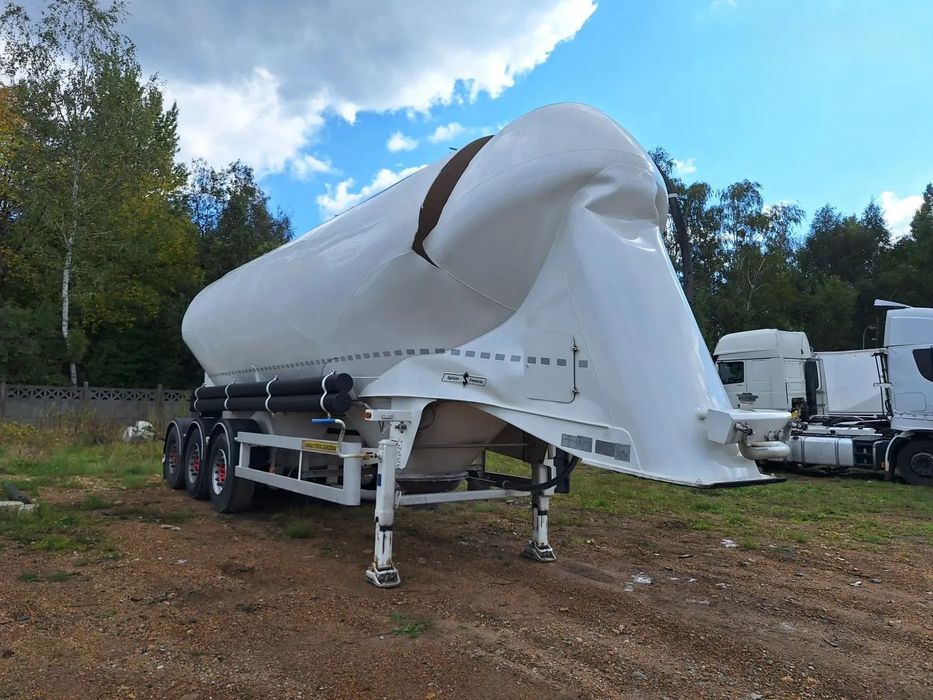 Spitzer EUROVRAC Materiały sypkie  SPITZER 2020 krajowa uszkodzona