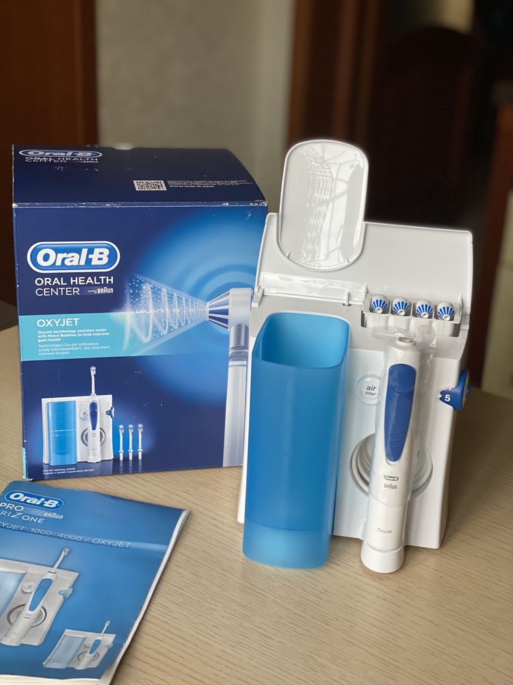 Ирригатор Oral-B Professional Care OxyJet MD20 для полости рта