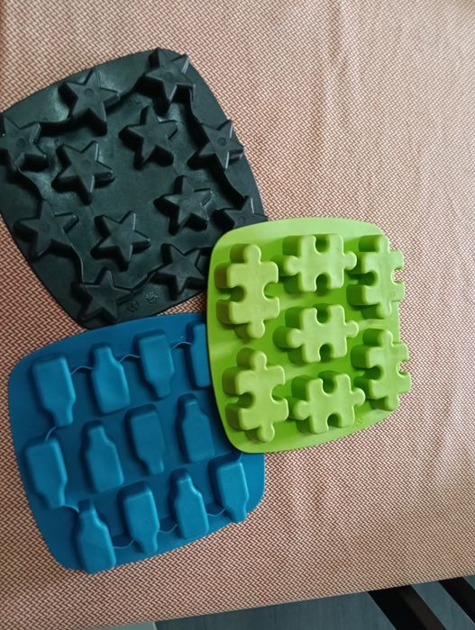 3 formas para gelo/gomas