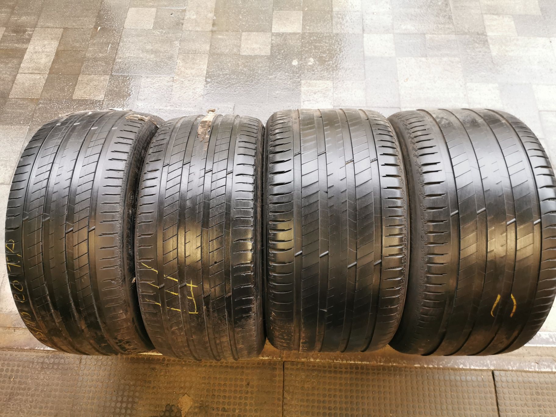Шины разноширокие 275/40 R20 315/35 R20 Michelin Runflat