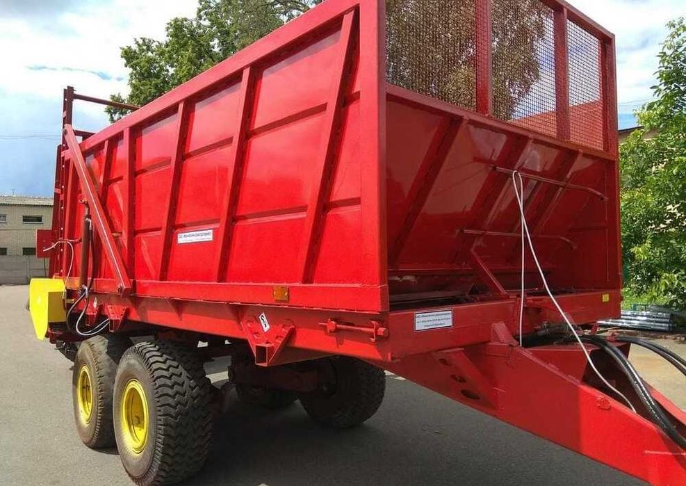 Гноєрозкидач ПРТ-10 з вертик бітерами навозоразбрасыватель. Розстрочка