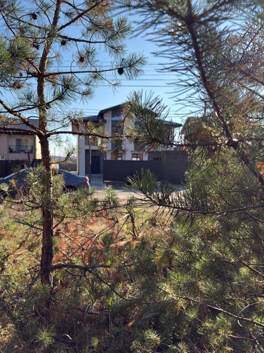 Дуплекс на 3.5сотках в Ірпені, газ, керамоблок.