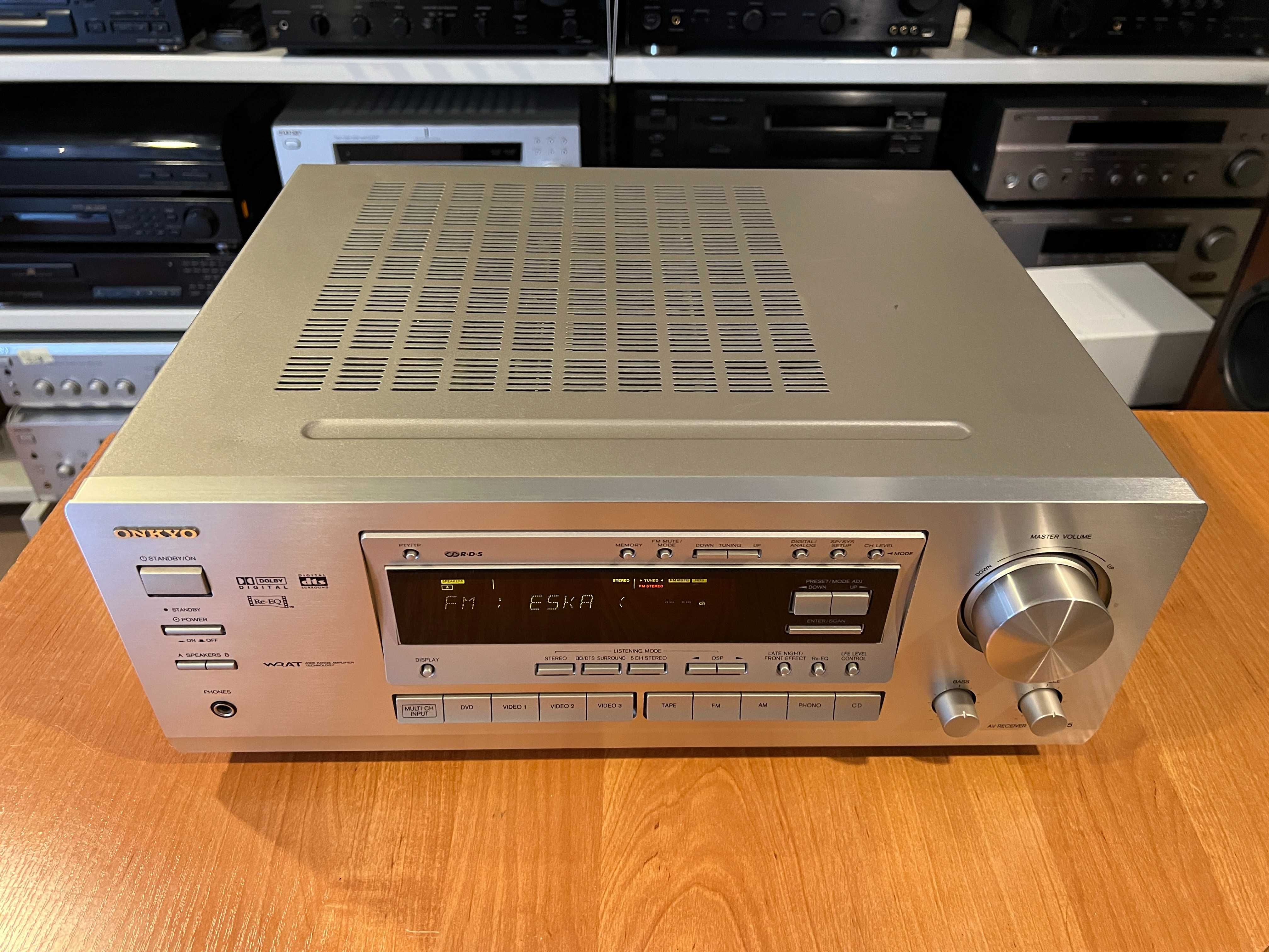 Amplituner Onkyo TX-DS575 Audio Room