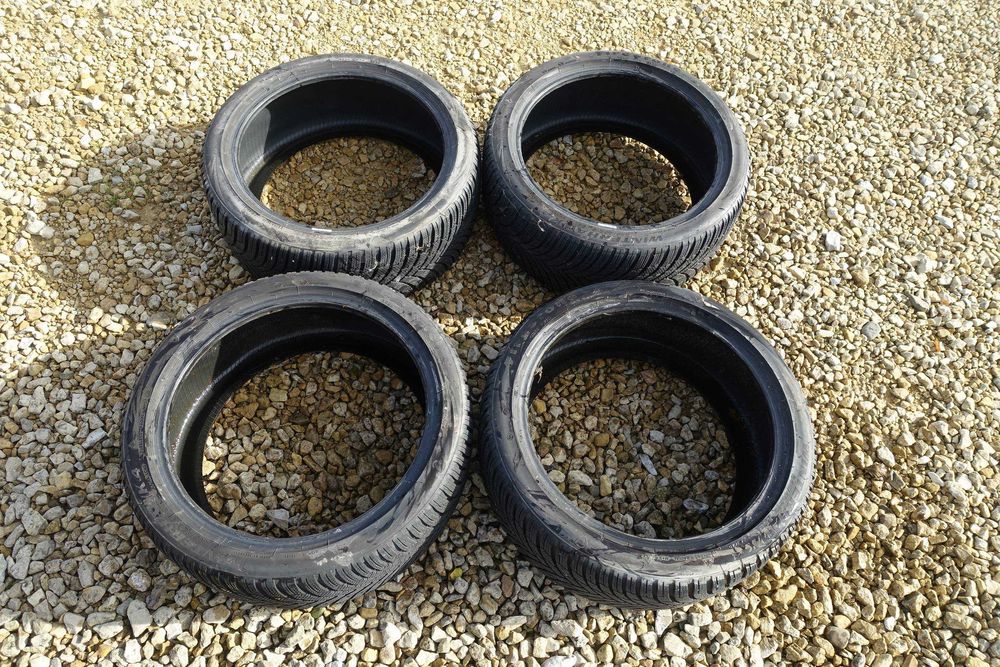 Opony zimowe Firestone Winterhawk 245/40/19 Extra Load DOT 3322