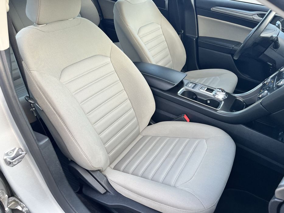 Ford Fusion гібрид