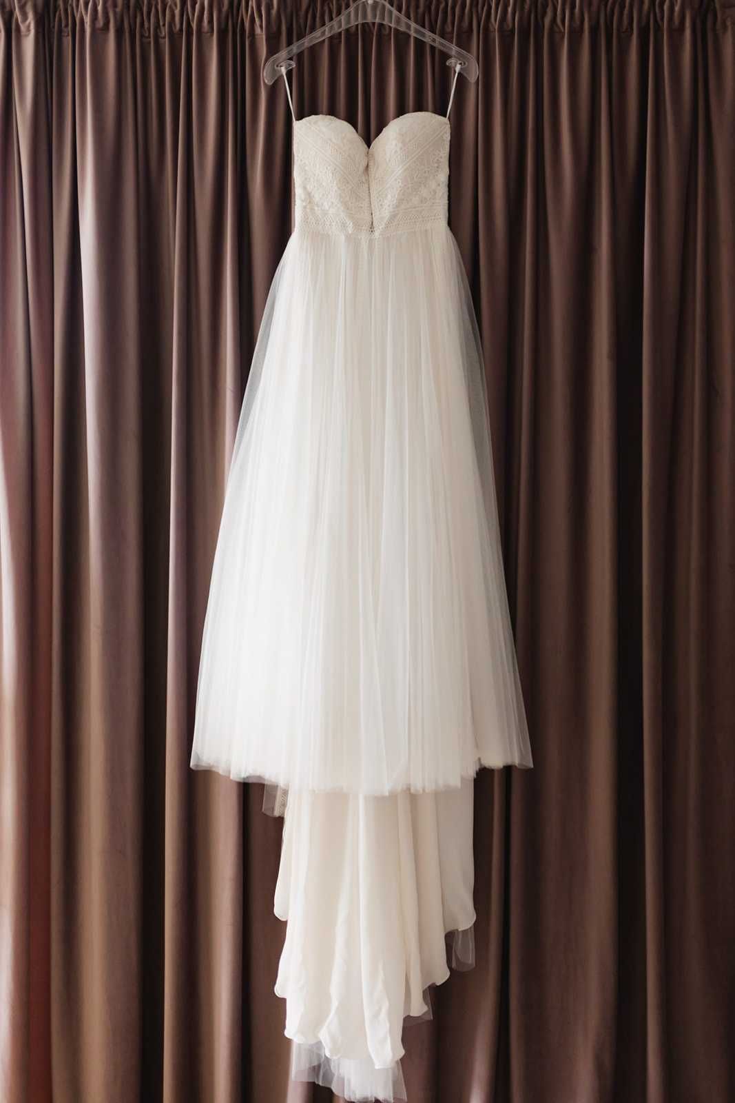 Suknia ślubna boho Lillian West 66168 za połowę ceny