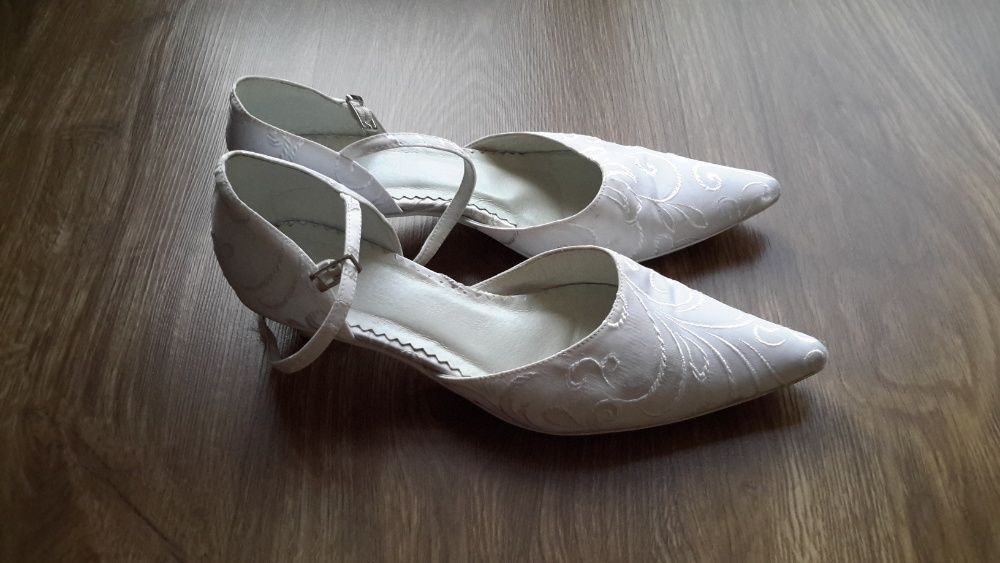 Sprzedam buty ślubne damskie rozmiar 37