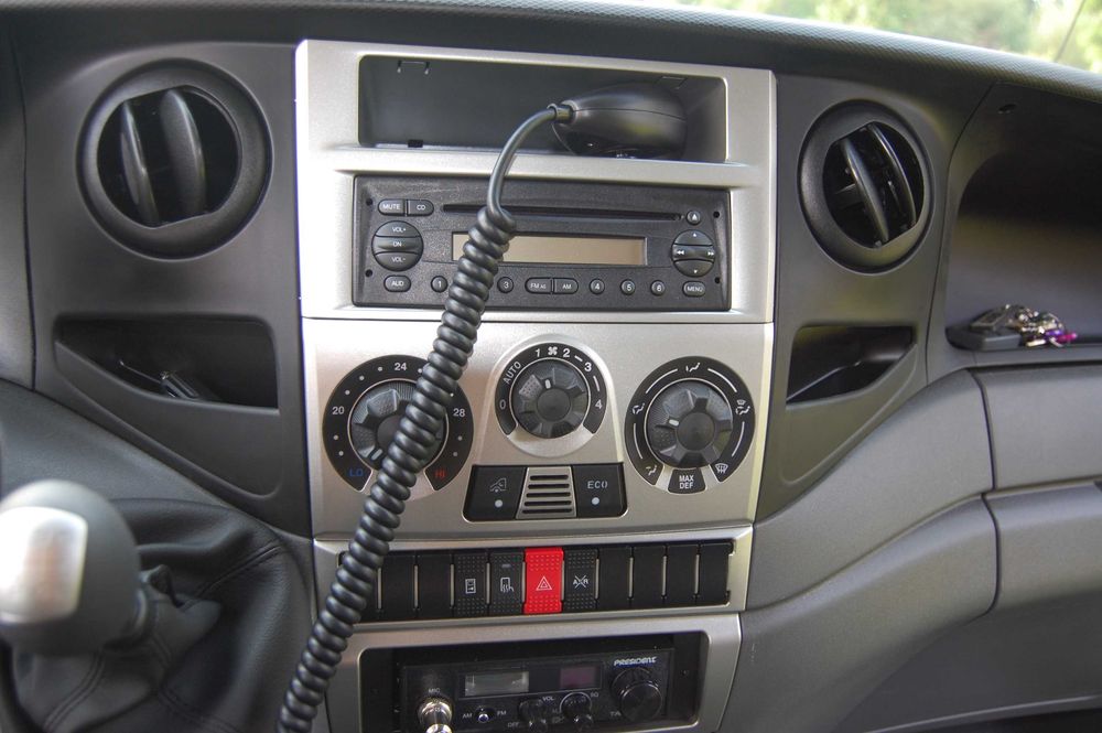 IVECO DAILY , Iveco 35C15, Salon PL, Przebieg 23 tys.km, plandeka,