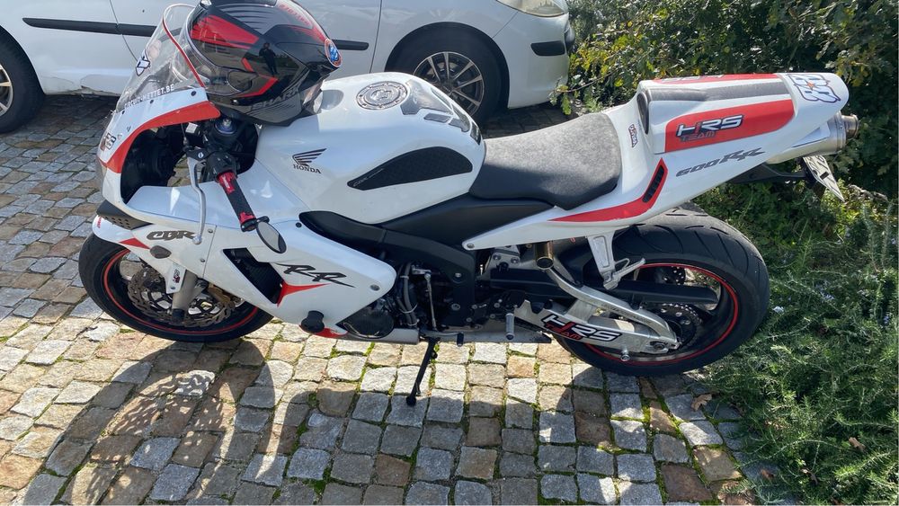 Honda cbr 600 rr
