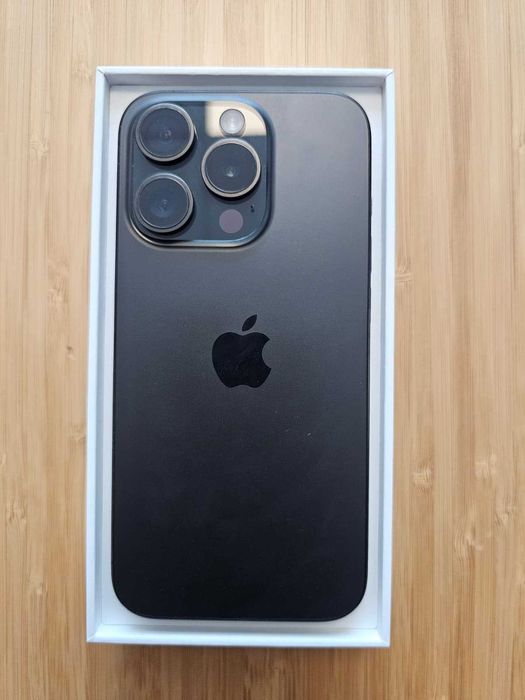 iPhone 15 Pro, Black Titanium, 512GB