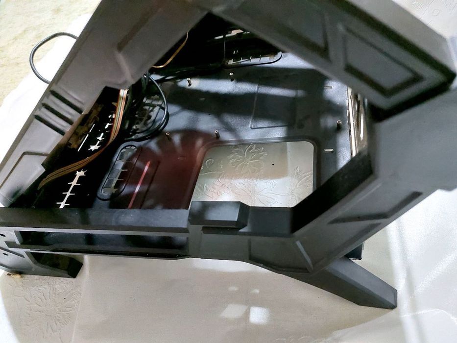 AeroCool Strike-X Air відкритий корпус