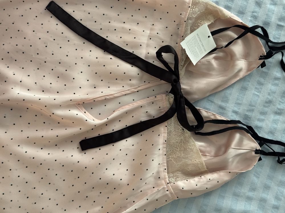 Нічна сорочка Victoria’s Secret, розмір S