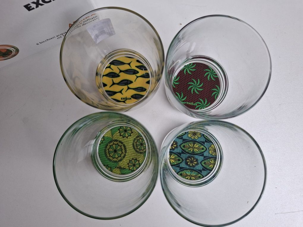 Excelsa Afrika zestaw 4 szklanek z ozdobnym dnem poj 340ml
