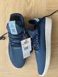 ADIDAS Pharell Williams sneakers
