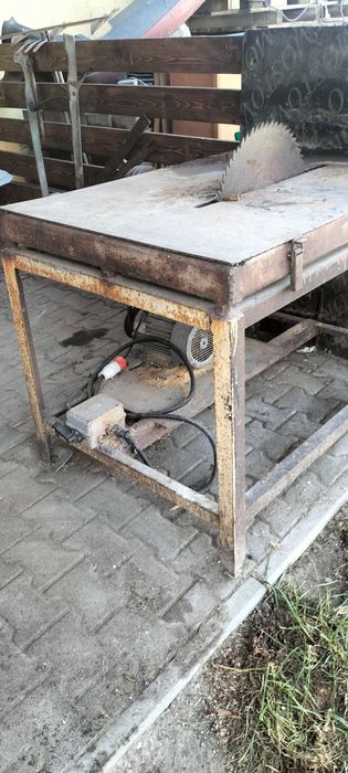 Duża Krajzega, piła stołowa