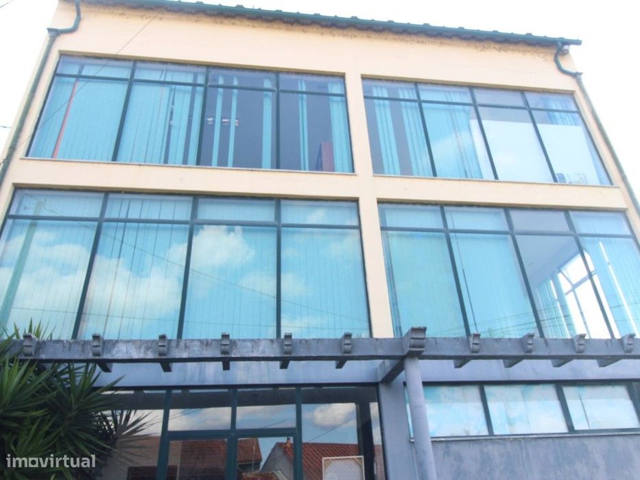 Armazém em Figueiró do Campo