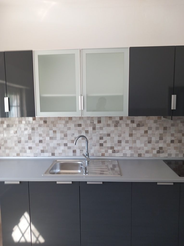Vende-se T2 - Moradia