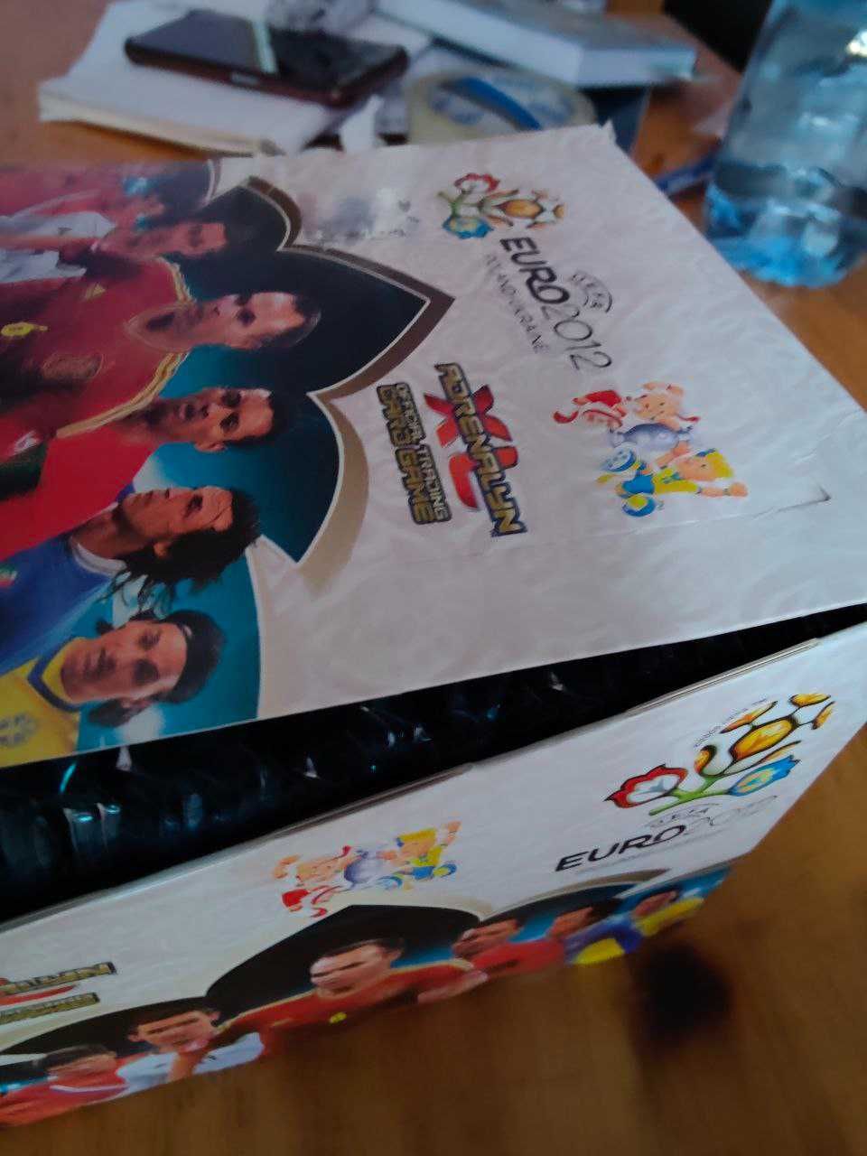 Box 100 saszetek Panini Adrenalyn XL Euro 2012