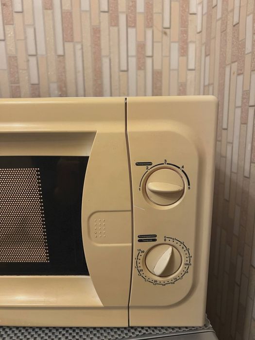 Продам Мікрохвильовку, є Доставка