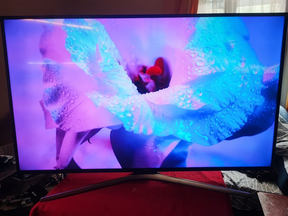 Телевізор samsung 58"