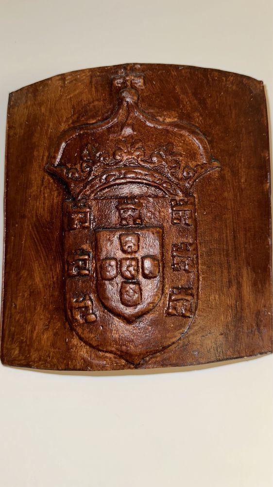 Carlos Vizeu placa de suspensão