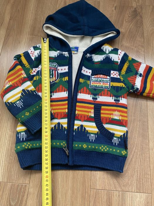Теплий якісний светрик 2-3 р.